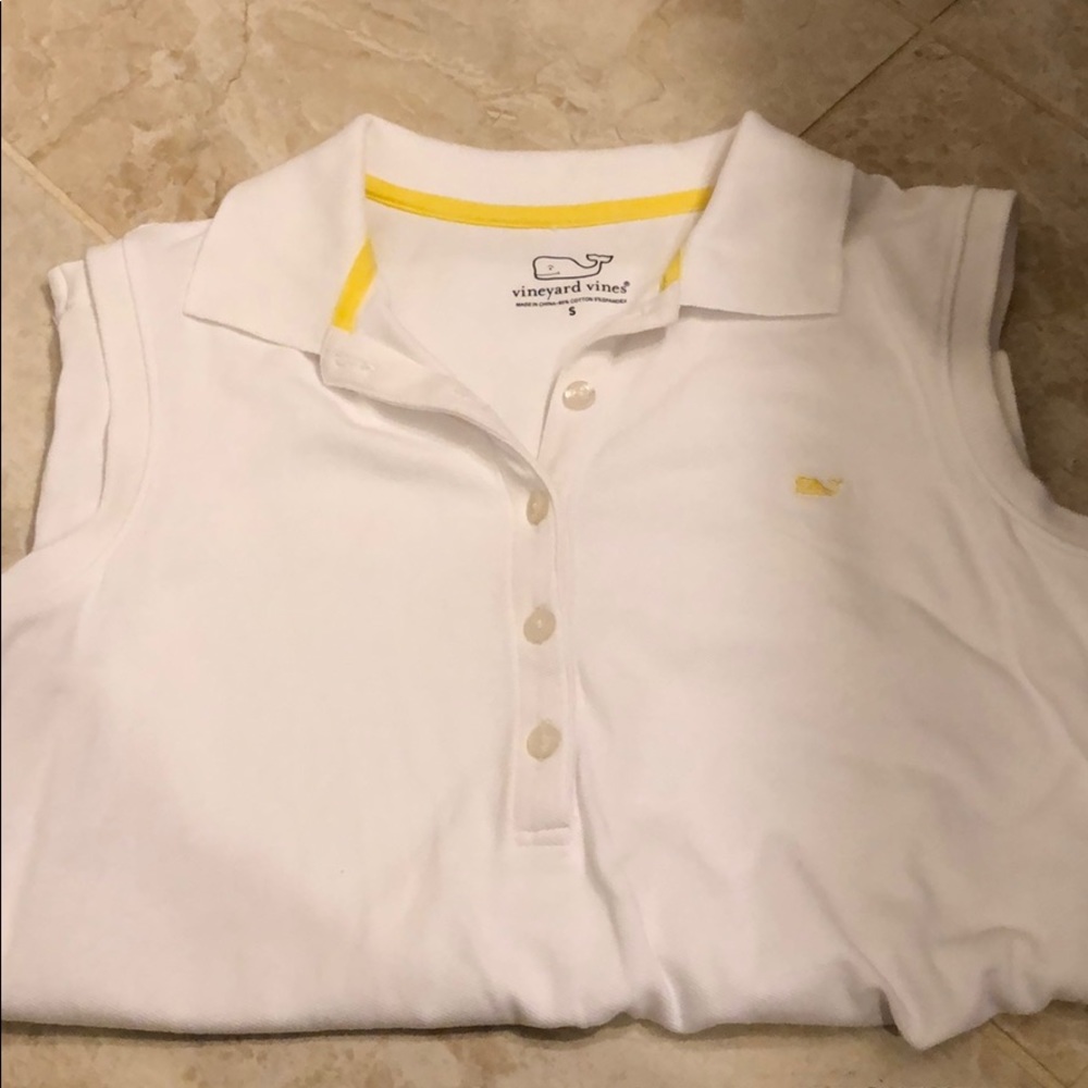 sleeveless white vv polo with yellow whale